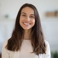 Larissa M